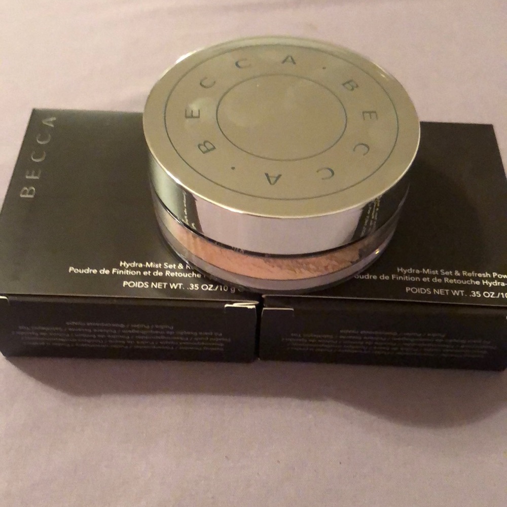Becca Sitting Powder